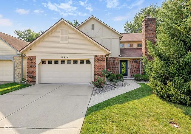 Photo 1 of Sale Pending at 12424 Charing Cross Rd, Carmel, IN 46033 | MLS# 22115017 | Listing updated on 2026-09-11