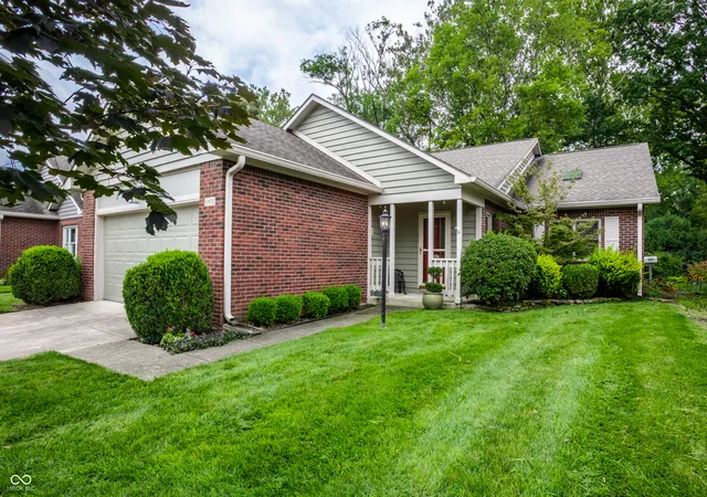 Photo 1 of Single family home for sale at 6952 Steinmeier Dr W, Indianapolis, IN 46220 | MLS# 22115197 | Listing updated on 2026-09-29
