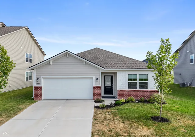 Photo 1 of Single family home for sale at 6950 Bauer Crk Ct, Whitestown, IN 46075 | MLS# 22115198 | Listing updated on 2026-09-10