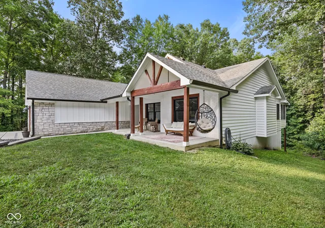 Photo 2 of Single family home for sale at 5079 W Big Hurricane Rd, Martinsville, IN 46151 | MLS# 22115234 | Listing updated on 2026-09-10