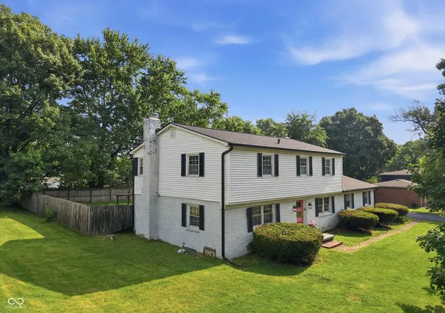 Photo 3 of Single family home for sale at 5210 E 46th Street, Indianapolis, IN 46226 | MLS# 22115296 | Listing updated on 2026-09-10