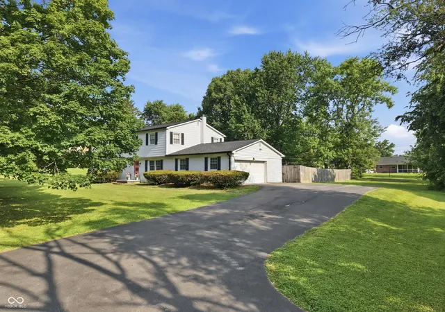 Photo 3 of Single family home for sale at 5210 E 46th Street, Indianapolis, IN 46226 | MLS# 22115296 | Listing updated on 2026-09-10