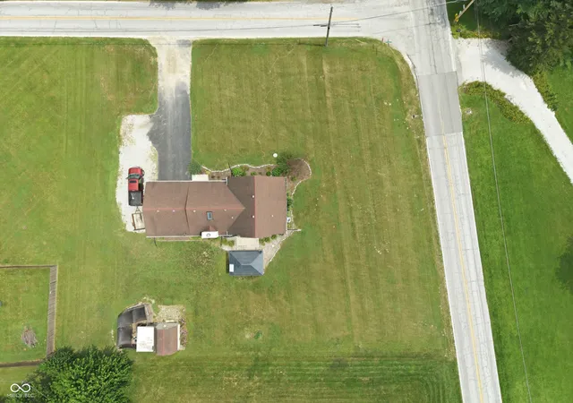 Photo 26 of Sale Pending at 3640 Davis Rd, Indianapolis, IN 46239 | MLS# 22115431 | Listing updated on 2026-10-07
