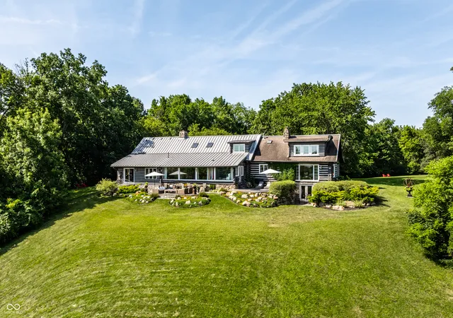 Photo 3 of Single family home for sale at 9102 W 82nd Street, Indianapolis, IN 46278 | MLS# 22115506 | Listing updated on 2026-10-02