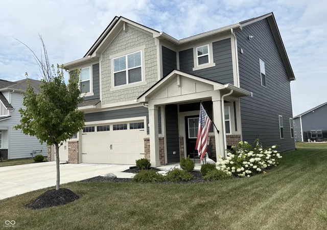 Photo 3 of Single family home for sale at 15729 Winnower Dr, Noblesville, IN 46060 | MLS# 22115576 | Listing updated on 2026-09-10