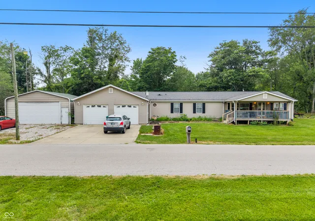 Photo 1 of Sale Pending at 6376 Hall School Rd, Martinsville, IN 46151 | MLS# 22115665 | Listing updated on 2026-09-10