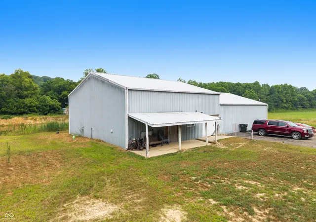 Photo 2 of Single family home for sale at 5395 State Rd 39, Martinsville, IN 46151 | MLS# 22115678 | Listing updated on 2026-09-11