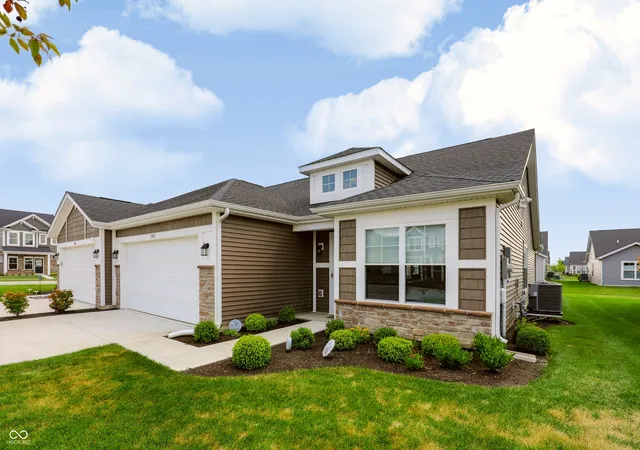 Photo 3 of Sale Pending at 19479 Northwest Dr, Westfield, IN 46074 | MLS# 22115689 | Listing updated on 2026-09-14
