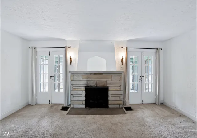 Photo 3 of Sale Pending at 1602 S Hunter Rd, Indianapolis, IN 46239 | MLS# 22115847 | Listing updated on 2026-10-08