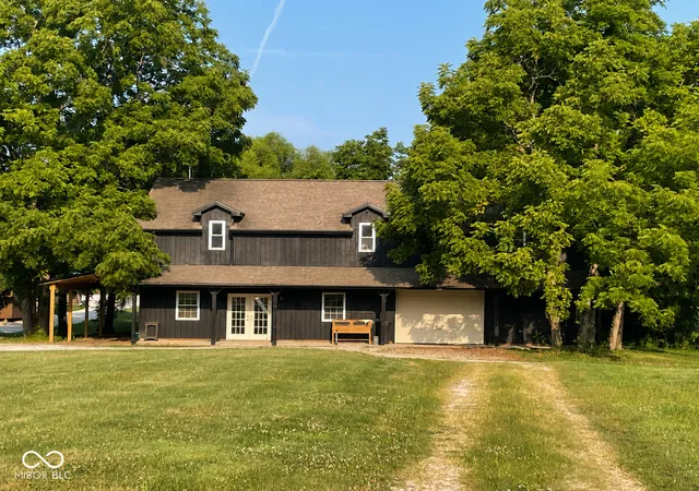Photo 3 of Single family home for sale at 778 W Gasburg Ln, Mooresville, IN 46158 | MLS# 22115866 | Listing updated on 2026-09-14
