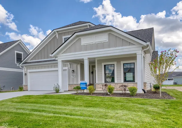 Photo 1 of Single family home for sale at 17306 Hickory Holw Ridge, Noblesville, IN 46062 | MLS# 22115981 | Listing updated on 2026-09-14