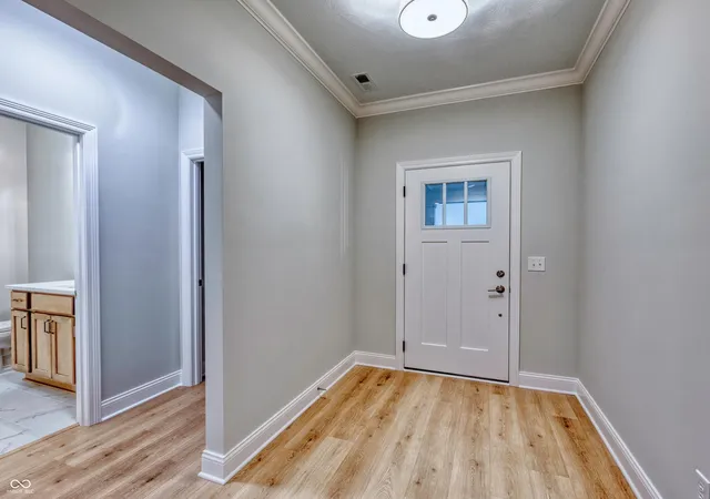 Photo 2 of Single family home for sale at 17306 Hickory Holw Ridge, Noblesville, IN 46062 | MLS# 22115981 | Listing updated on 2026-09-14
