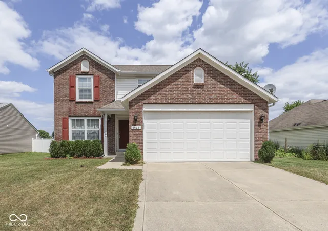 Photo 1 of Single family home for sale at 944 Angus Ln, Indianapolis, IN 46217 | MLS# 22116027 | Listing updated on 2026-09-10