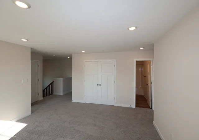 Photo 4 of Single family home for sale at 9893 Slater Dr, Mc Cordsville, IN 46055 | MLS# 22116065 | Listing updated on 2026-10-08