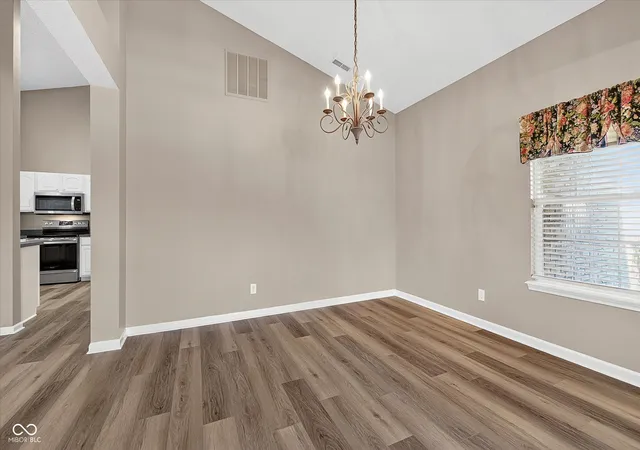 Photo 3 of Single family home for sale at 7955 Bent Willow Dr, Indianapolis, IN 46239 | MLS# 22116152 | Listing updated on 2026-10-24