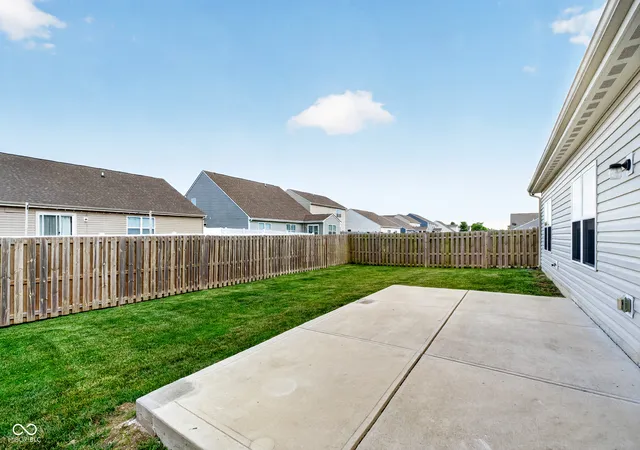 Photo 30 of Sale Pending at 2715 Cabin Hl Rd, Indianapolis, IN 46229 | MLS# 22116182 | Listing updated on 2026-09-26