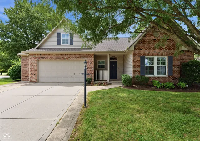 Photo 1 of Sale Pending at 8123 Little Cir Rd, Noblesville, IN 46060 | MLS# 22116268 | Listing updated on 2026-09-14