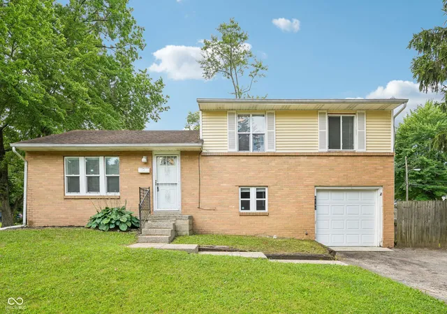 Single family home for sale at 6147 E 40th Street, Indianapolis, IN 46226 | MLS# 22116325