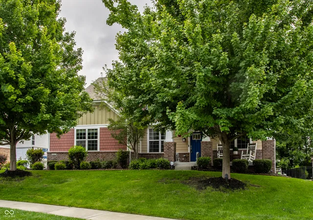 Photo 2 of Single family home for sale at 6523 Paddle Dr, Carmel, IN 46033 | MLS# 22116392 | Listing updated on 2026-10-03