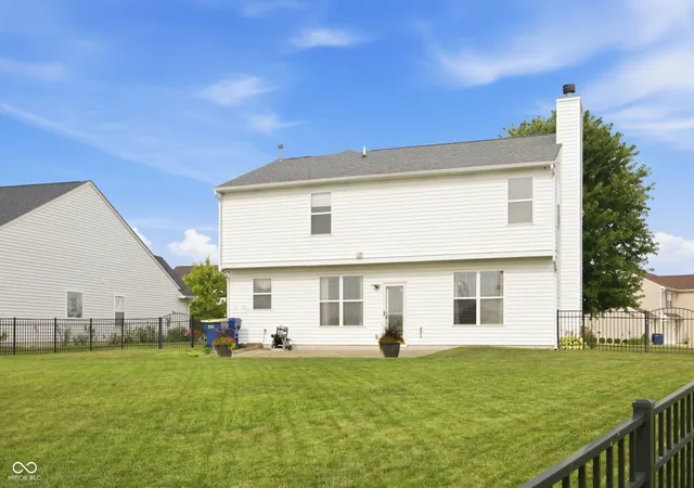Photo 2 of Single family home for sale at 4740 Birmingham Dr, Indianapolis, IN 46235 | MLS# 22116516 | Listing updated on 2026-09-22