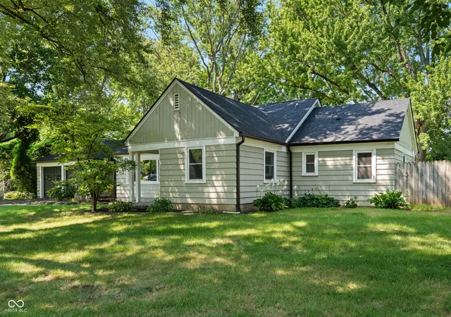 Photo 2 of Single family home for sale at 6380 Hazelwood Ave, Indianapolis, IN 46260 | MLS# 22116542 | Listing updated on 2026-10-07