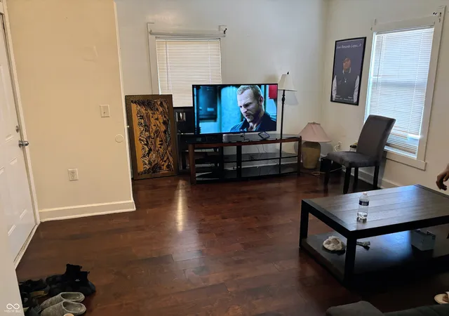 Photo 2 of Single family home for sale at 2433 N Kenwood Ave, Indianapolis, IN 46208 | MLS# 22116616 | Listing updated on 2026-10-07