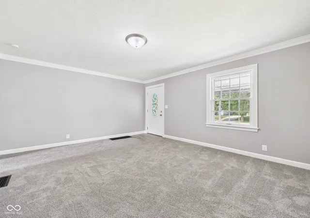 Photo 3 of Single family home for sale at 3100 Sheridan St, Anderson, IN 46016 | MLS# 22116644 | Listing updated on 2026-09-25