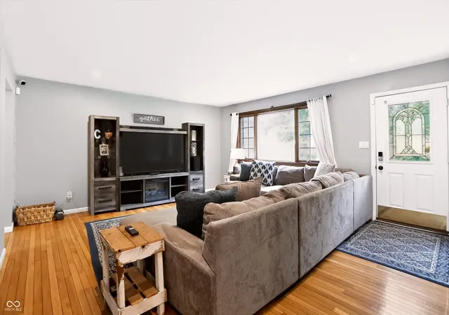 Photo 3 of Sale Pending at 8835 Ash Rd, Indianapolis, IN 46234 | MLS# 22116683 | Listing updated on 2026-09-10