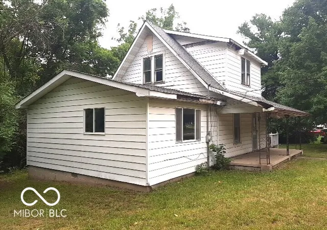 Photo 3 of Sale Pending at 5368 W Hanna Ave, Indianapolis, IN 46221 | MLS# 22116791 | Listing updated on 2026-09-15