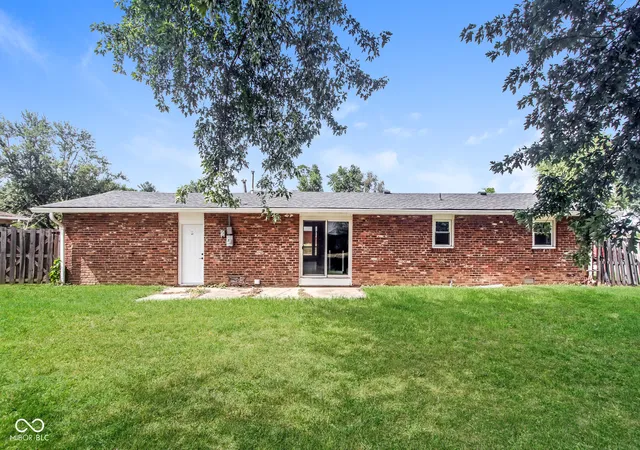 Photo 4 of Single family home for sale at 1219 Franklin St, Taylorsville, IN 47280 | MLS# 22116811 | Listing updated on 2026-10-01