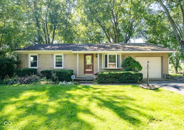 Photo 1 of Sale Pending at 1222 E County Road 25 S, Greencastle, IN 46135 | MLS# 22116847 | Listing updated on 2026-09-25