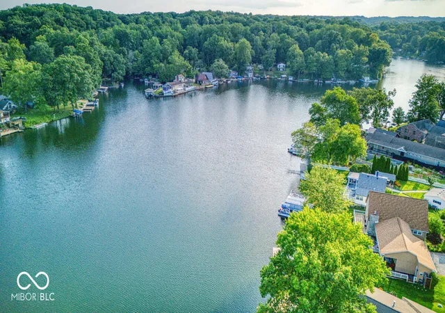 Photo 3 of Single family home for sale at 8608 S Providence Dr, Nineveh, IN 46164 | MLS# 22116879 | Listing updated on 2026-10-03