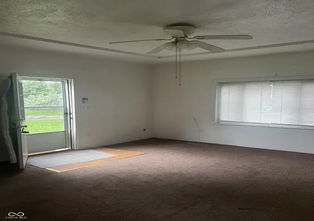 Photo 3 of Single family home for sale at 320 W 5th Street, Rushville, IN 46173 | MLS# 22116928 | Listing updated on 2026-09-10