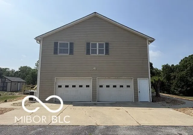 Photo 3 of Single family home for sale at 12601 N Gasburg Rd, Mooresville, IN 46158 | MLS# 22117083 | Listing updated on 2026-09-15