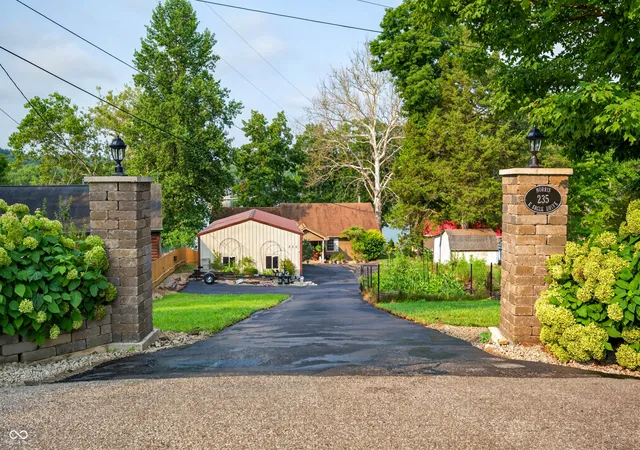 Photo 1 of Single family home for sale at 235 E Eagle Dr, Nineveh, IN 46164 | MLS# 22117331 | Listing updated on 2026-09-14