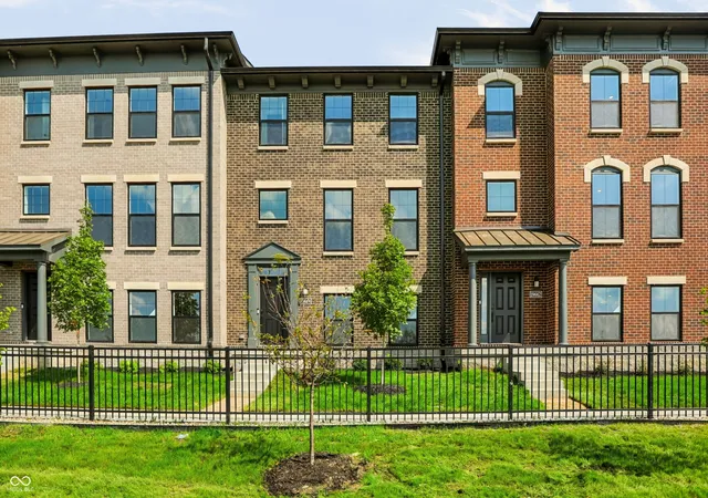 Photo 1 of Townhouse for sale at 19668 Water Vista Dr, Westfield, IN 46074 | MLS# 22117424 | Listing updated on 2026-09-30
