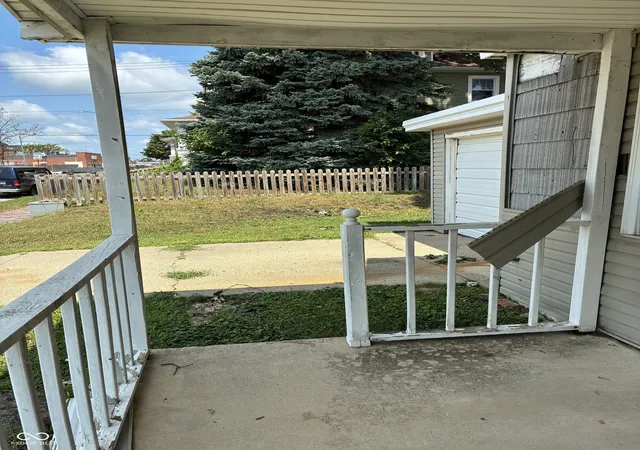 Photo 4 of Single family home for sale at 135 S Wabash, Peru, IN 46970 | MLS# 22117796 | Listing updated on 2026-09-14