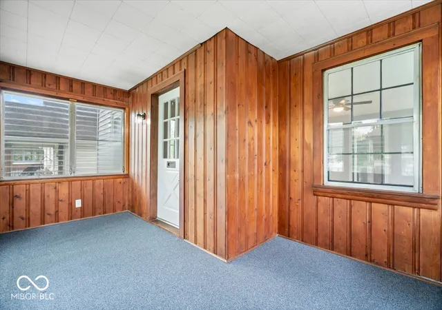 Photo 4 of Single family home for sale at 844 E Berwyn St, Indianapolis, IN 46203 | MLS# 22117929 | Listing updated on 2026-09-22