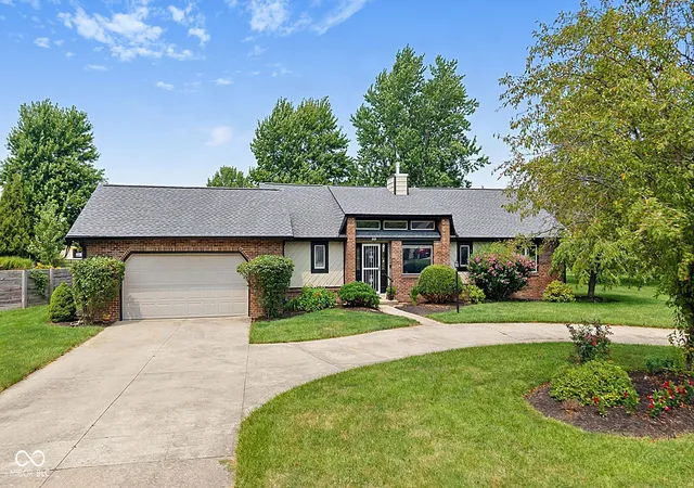Photo 1 of Single family home for sale at 1006 Barry Dr, Lebanon, IN 46052 | MLS# 22118003 | Listing updated on 2026-09-15