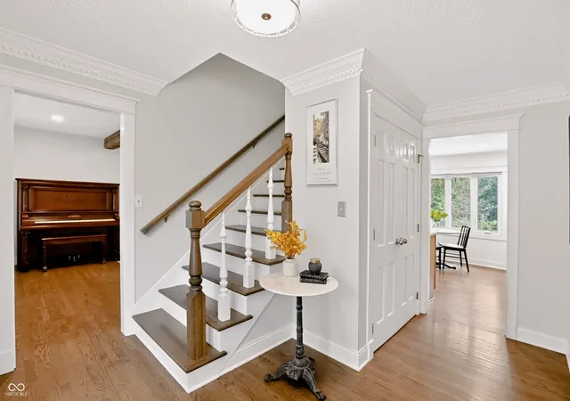 Photo 3 of Sale Pending at 4465 Bristal Ln, Carmel, IN 46033 | MLS# 22118009 | Listing updated on 2026-09-18