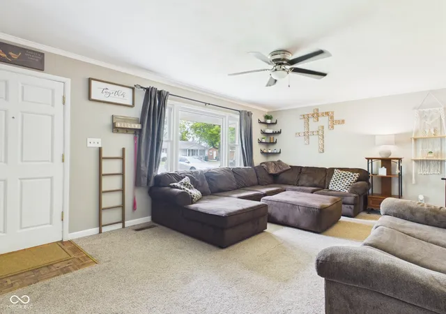Photo 3 of Single family home for sale at 410 W Van Buren St, Alexandria, IN 46001 | MLS# 22118034 | Listing updated on 2026-09-23