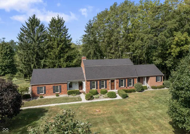 Photo 3 of Single family home for sale at 2903 S 800 East, Waldron, IN 46182 | MLS# 22118113 | Listing updated on 2026-10-15