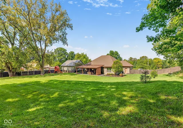 Photo 4 of Single family home for sale at 10135 E 166th Street, Noblesville, IN 46060 | MLS# 22118212 | Listing updated on 2026-09-14