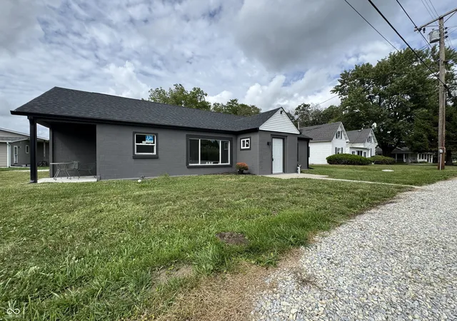 Photo 1 of Single family home for sale at 9615 S Olive, Muncie, IN 47302 | MLS# 22118414 | Listing updated on 2026-09-14