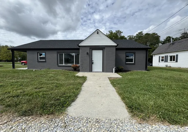 Photo 2 of Single family home for sale at 9615 S Olive, Muncie, IN 47302 | MLS# 22118414 | Listing updated on 2026-09-14