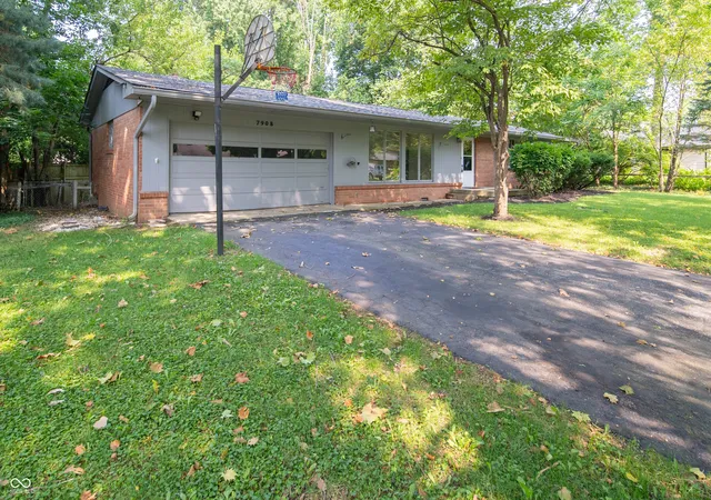 Photo 2 of Sale Pending at 7908 Kimlough Dr, Indianapolis, IN 46240 | MLS# 22118436 | Listing updated on 2026-10-12