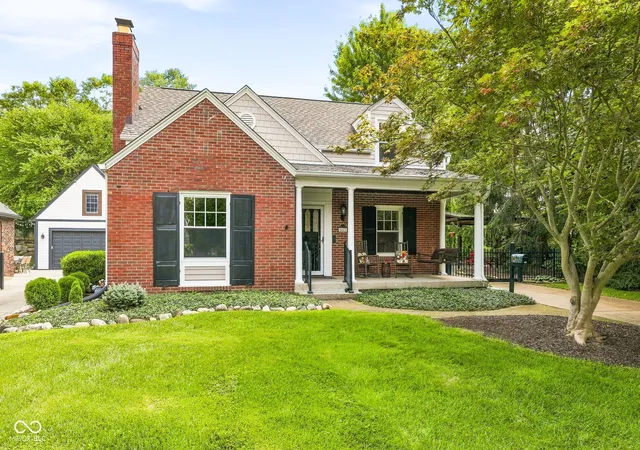Photo 2 of Single family home for sale at 5421 N Kenwood Ave, Indianapolis, IN 46208 | MLS# 22118462 | Listing updated on 2026-09-22