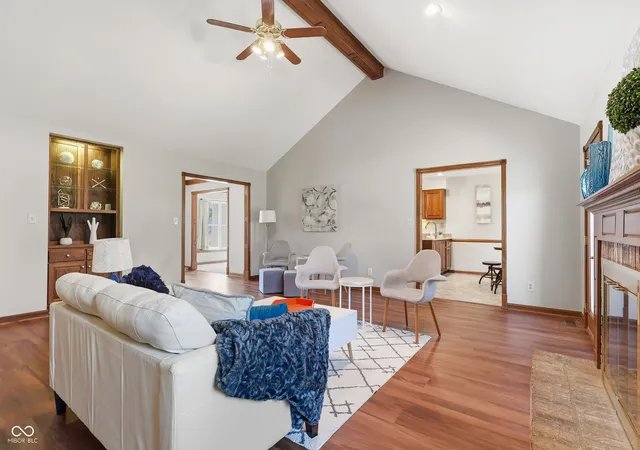 Photo 4 of Sale Pending at 155 Williamsburg Ln, Franklin, IN 46131 | MLS# 22118673 | Listing updated on 2026-09-15