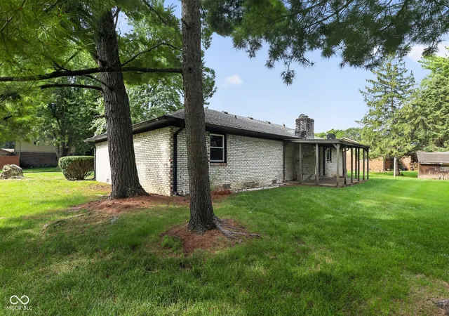 Photo 3 of Single family home for sale at 4034 Nevermind Way, Greenwood, IN 46142 | MLS# 22118870 | Listing updated on 2026-09-10