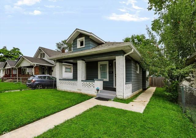 Photo 3 of Single family home for sale at 1207 N Warman Ave, Indianapolis, IN 46222 | MLS# 22118903 | Listing updated on 2026-09-10
